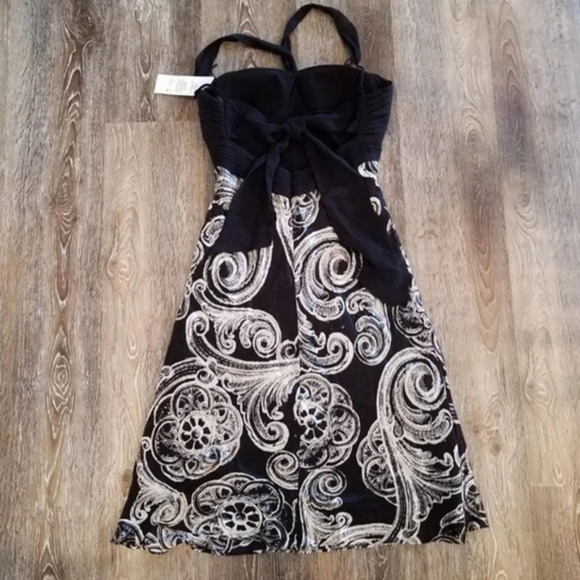 Adrianna Papell Silk Dress Size 4 NWT - Picture 4 of 9